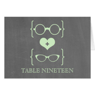 Green Geeky Glasses Chalkboard Tischnummer Card