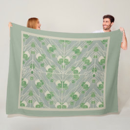 Green Geometric 1915 Hannah Borger Overbeck Fleecedecke