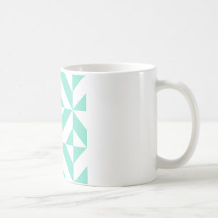 Green Geometric Deko Cube Muster Tasse