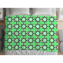 Green geometric mandala pattern  fleecedecke
