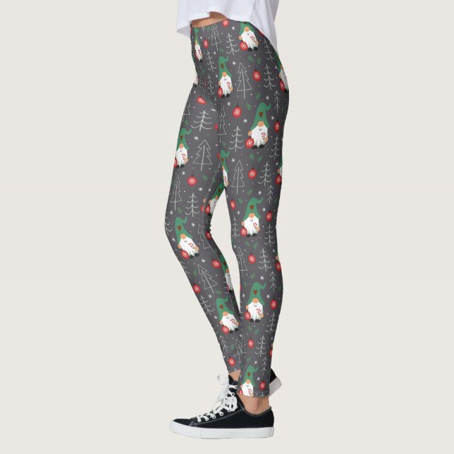 Green Gnome Christmas Tree Ornaments Muster Leggings (Links)