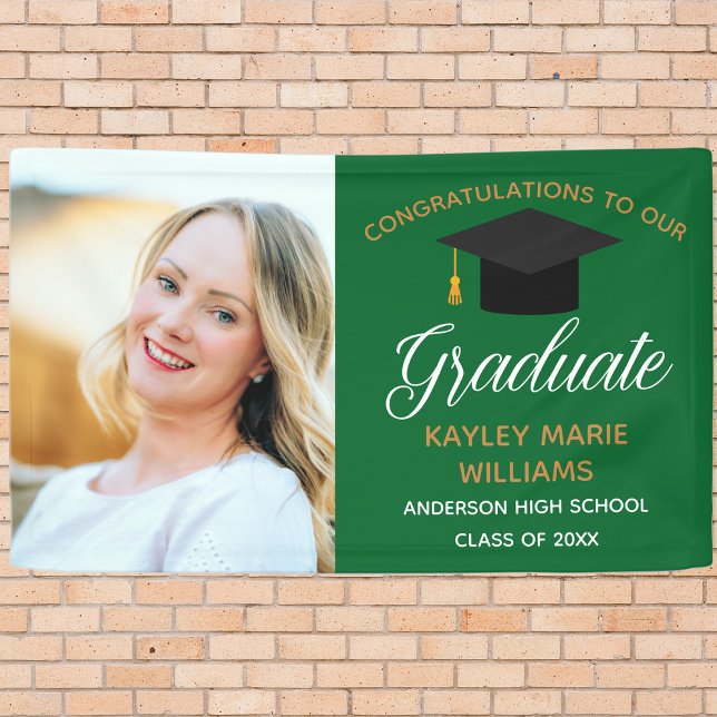 Green Gold Graduate Senior Foto Graduation Party Banner (Von Creator hochgeladen)