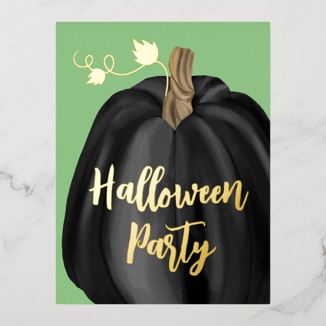 Green Gold Script Pumpkin Halloween-Party Folie Einladungspostkarte (Vorderseite)
