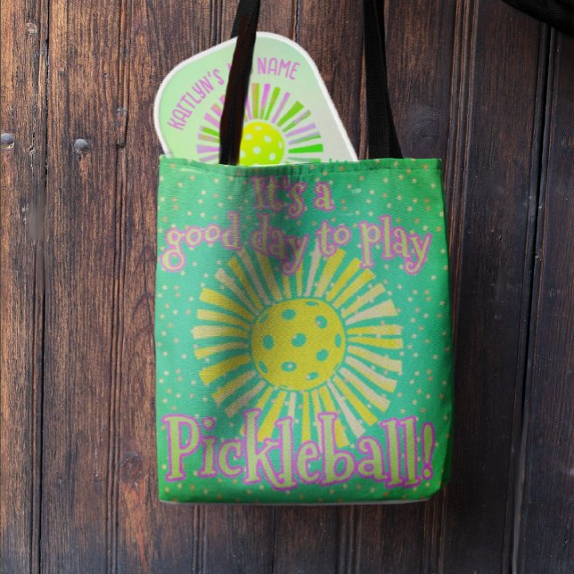 Green Good Day zum Pickleball (Pretty green background for this pickleball tote bag.)