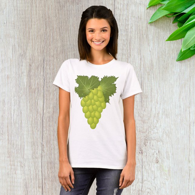 Green Grapes Vine Leaves Fresh Fruit T-Shirt (Von Creator hochgeladen)