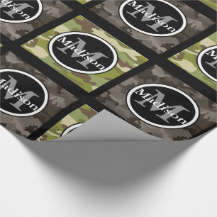 Green & Gray Camouflage mit/Name und Monogramm Geschenkpapier