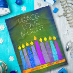 Green Hanukkah Menorah Candles Peace Liebe Light Fleecedecke<br><div class="desc">"Frieden, Liebe und Licht." Eine spielerische, moderne, künstlerische Abbildung von Boho Musterkerzen in einer Menorah hilft Ihnen, den Urlaub von Hanukkah zu beginnen. Die blauen Kerzen mit bunten Imitat-Folienmustern überlagern einen reichen, tiefgrünen, strukturierten Hintergrund. Genießen Sie die Wärme und Freude der Ferienzeit, wenn Sie sich in dieser atemberaubenden, weichen, farbenfrohen...</div>
