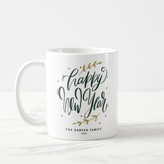 Green Happy New Year Modern Calligraphy Wreath Kaffeetasse (Links)