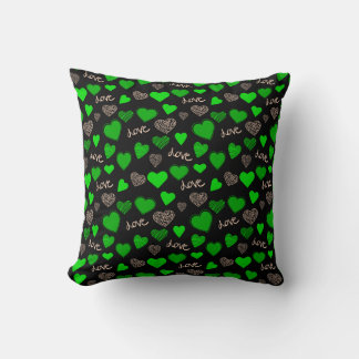 Green hearts kissen