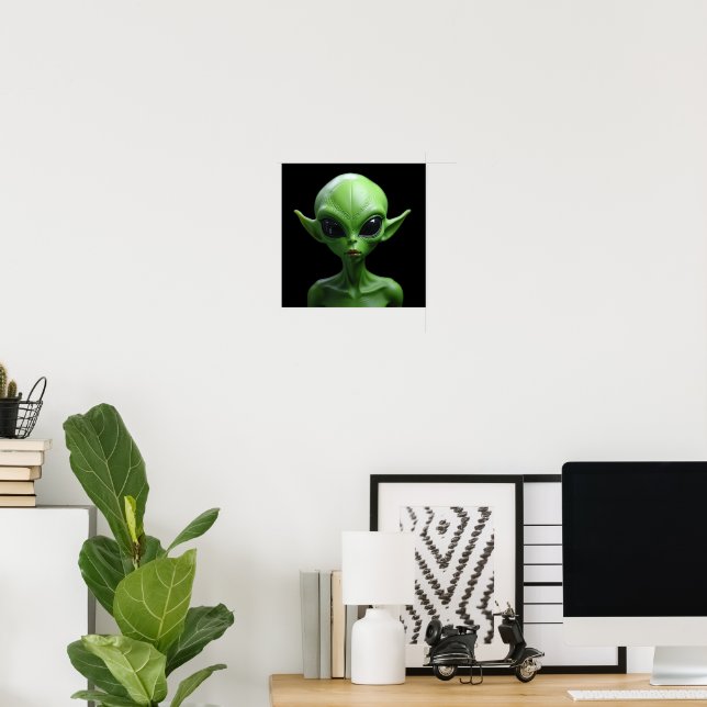 Green humanoid poster (Heimbüro)