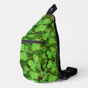 Green Kleeblatt St Patrick's iPhone 5 Case-Mate Crossbody Bag