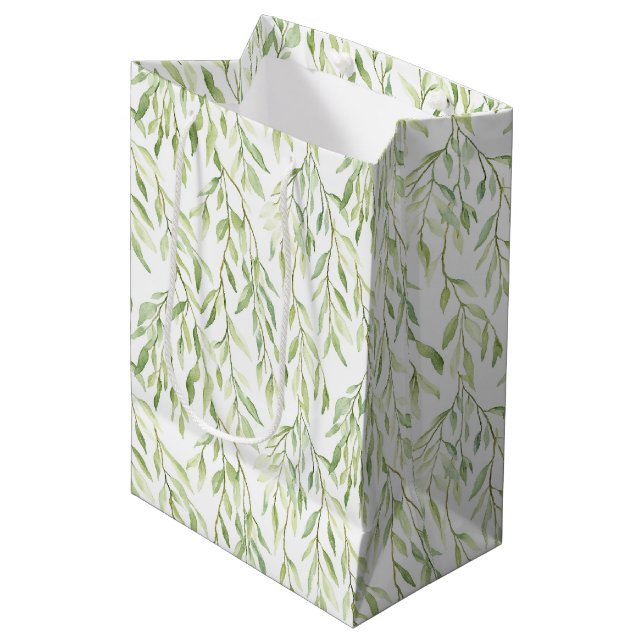 Green Leaves Chic Birthday Mittlere Geschenktüte (Vorderseite Schrägansicht)