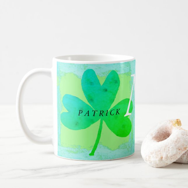 Green Lucky Three Leaf Klee Mit Monogramm Kaffeetasse (Mit Donut)