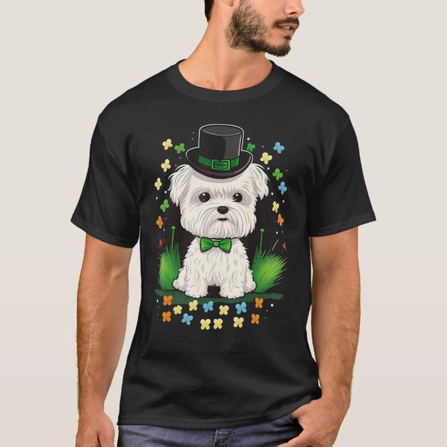 Green Maltese dog shamrock on St Patricks Day Malt T-Shirt (Vorderseite)