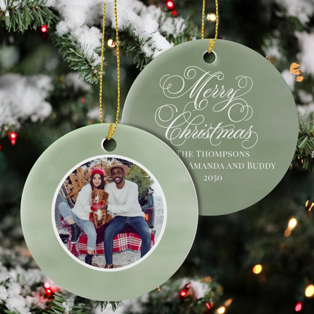 Green Merry Christmas Family Foto Custom Keramik Ornament (Merry Christmas Calligraphy Script Holiday Photo Ornament)
