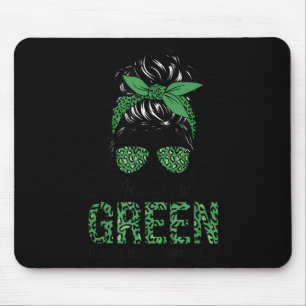 Green Messy Bun im Mai tragen wir grüne psychische Mousepad