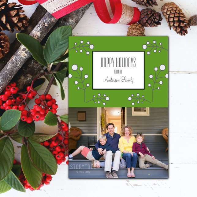 Green Modern Berry Holiday Foto Card Einladung (Green Modern Berry Holiday Photo Card)