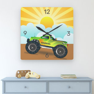 Green Monster Truck Personalized Name Kids Room Quadratische Wanduhr