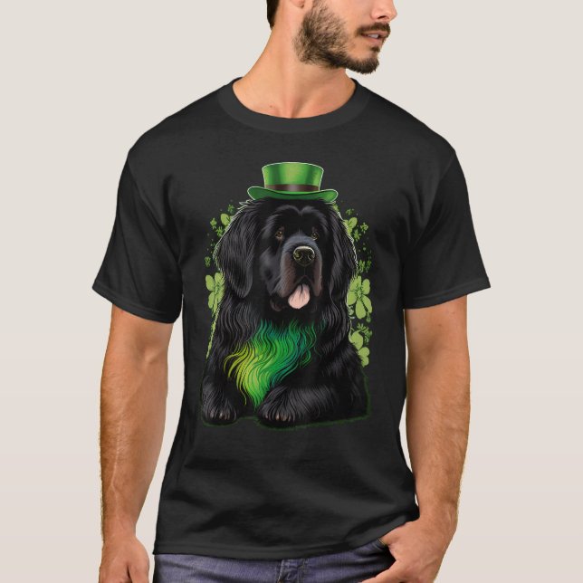 Green Newfie Dog shamrock St Patricks Day Newfound T-Shirt (Vorderseite)