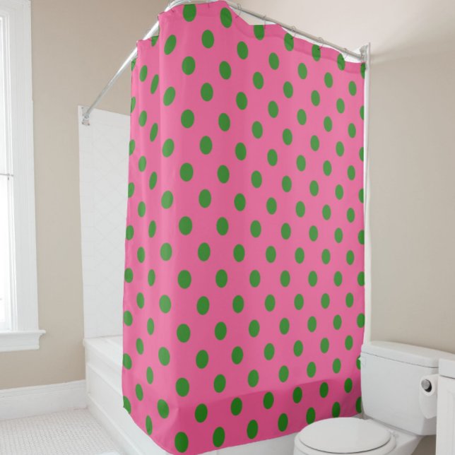 Green on Pink Polka Dots Design Duschvorhang (Von Creator hochgeladen)