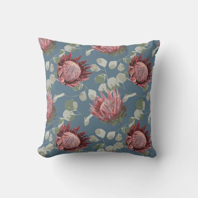 Green & Pink Protea auf Gray Blue Accent Kissen (Vorderseite)