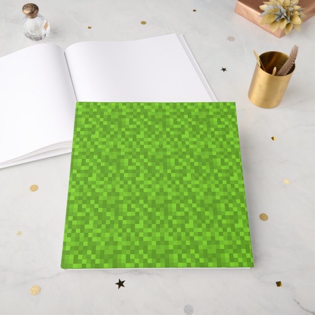 Green Pixel Pattern Retro 8-Bit Gaming Gästebuch (Vorderseite offen)