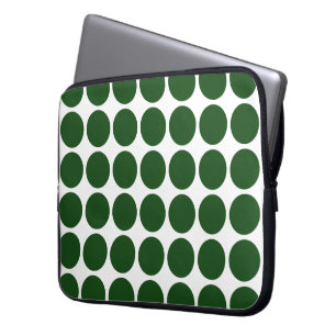 Green Polka Dots on White Laptopschutzhülle