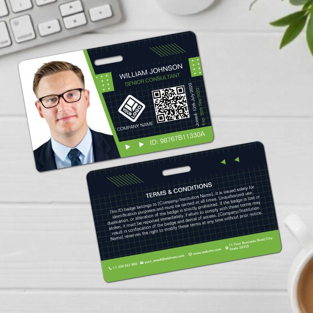 Green QR Code Foto ID Abzeichen | Unternehmensmita Ausweis (Von Creator hochgeladen)