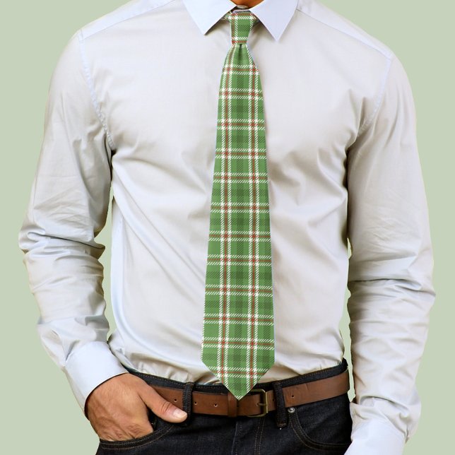 Green Red Christmas Kariert Pattern Krawatte (Green and red plaid pattern neck tie. )