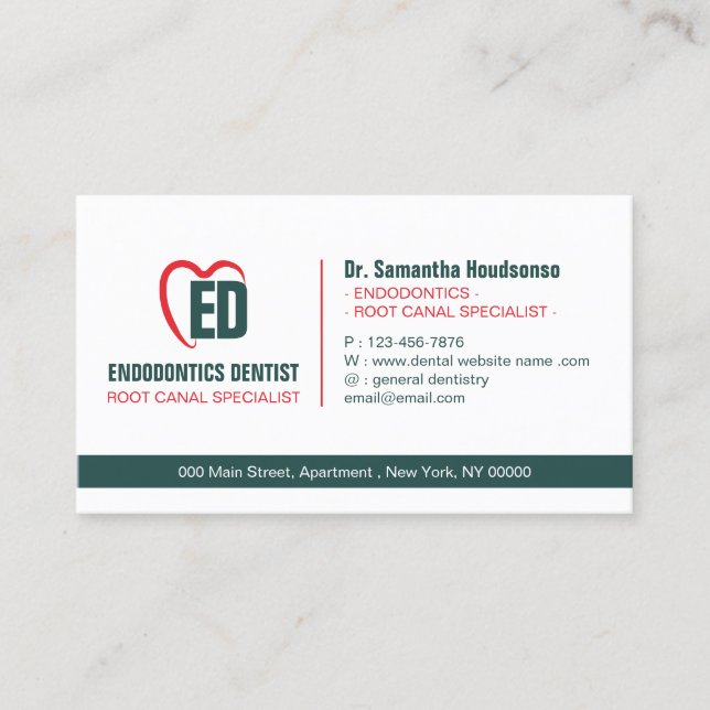 Green Red Modern Formal Branding Dental Visitenkarte (Vorderseite)