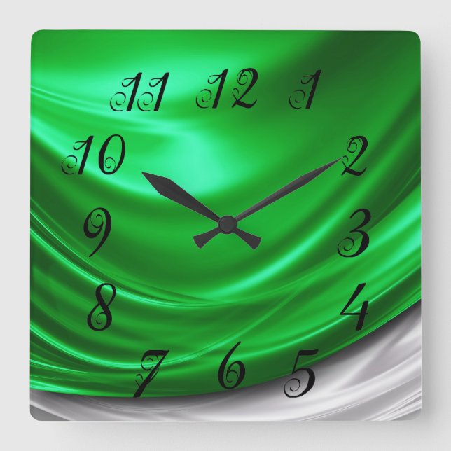 Green Satin Wall Clock Quadratische Wanduhr (Vorderseite)