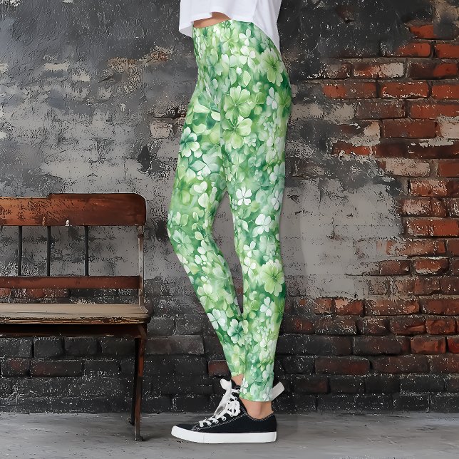 Green St. Patrick's Day Kleeblatt and Clover Leggings (Green Shamrock St. Patrick's Day Leggings)