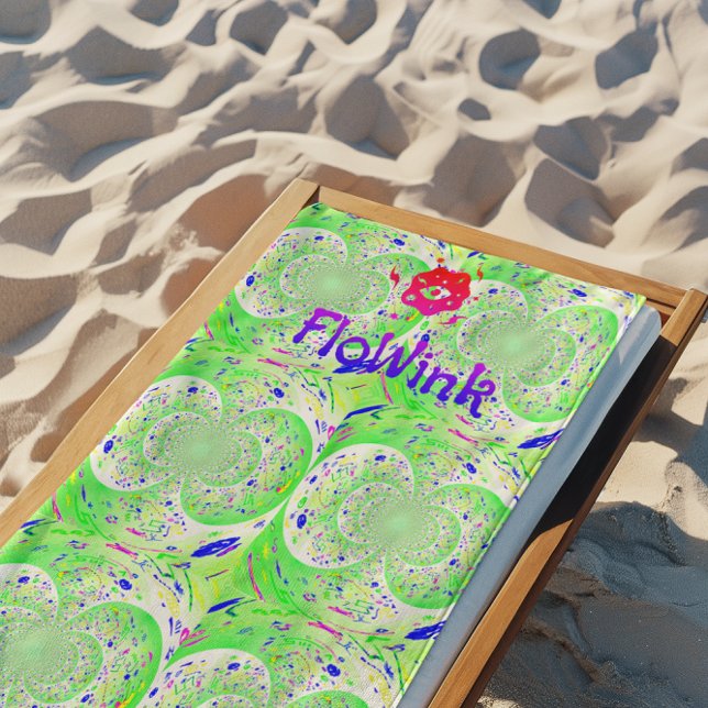 Green Trippy Funky Strandtuch (Von Creator hochgeladen)