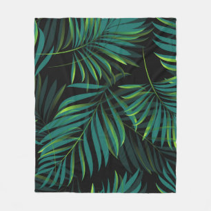 Green tropical palm leaves. Seamless pattern graph Fleecedecke
