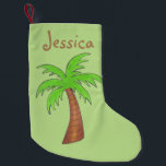 Green Tropical Palm Tree Beach Island Personalisie Kleiner Weihnachtsstrumpf<br><div class="desc">Strumpf zeigt eine originelle Abbildung einer tropischen Palme auf grünem Hintergrund. Einfach mit Ihrem Namen personalisieren für einen einzigartigen Weihnachtsfest-Strumpf! Sehen Sie nicht,  wonach Sie suchen? Brauchen Sie Hilfe bei der Anpassung? Kontaktieren Sie Rebecca,  um etwas für Sie entworfen zu haben.</div>