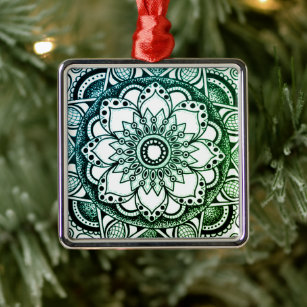 Green und Blue Sharpie Mandala Ornament