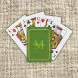 Green und Gold Personalisiert Monogramm und Name Spielkarten<br><div class="desc">Green und Gold Personalisierte Monogram und Name Bicycle Playing Cards</div>