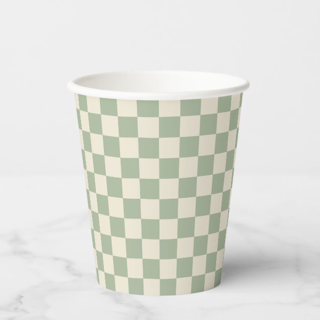 Green und Off White Checkerboard Pappbecher (Vorderseite)