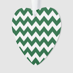 Green und White Zigzag Ornament