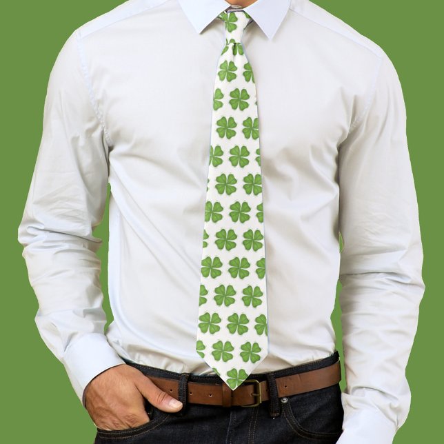 Green Vierblättriges Kleeblatt Kleeblatt Pattern Krawatte (Four leaf clover pattern green and white mens tie. )