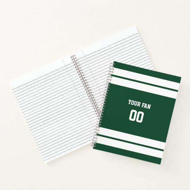 Green & White Football Team Spiral Notizbuch (Innenseite)