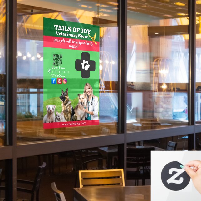 Green White Pet Store Sign Dogs, Cats, Birds Vet  Fensteraufkleber (Restaurantfenster)