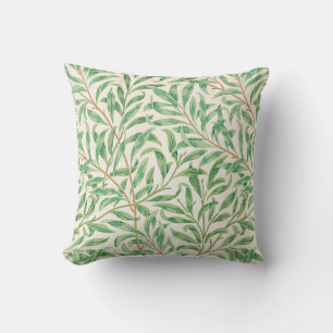 Green William Morris Pattern Kissen