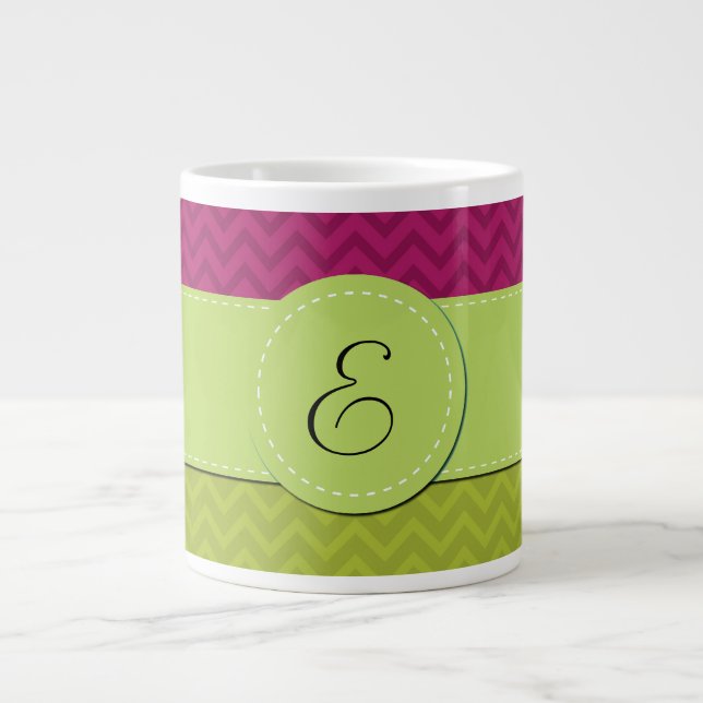 Green Zigzag, Pink Zigzag, Zickzack, Monogram Jumbo-Tasse (Vorderseite)