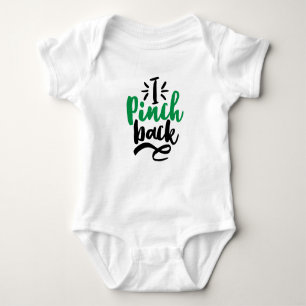 Green zu Niedlich, um St. Patrick's Day Graphic zu Baby Strampler