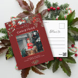 Greenery Christmas Foto Watercolor Burgund Feiertagspostkarte<br><div class="desc">Sie werden diese wunderschönen Weihnachtskarten Liebe! Sie verfügen über botanische Aquarellarrangements mit Misteloe, Kiefernästen, Beeren und Atem für Säuglinge. Oben heißt es frohe Weihnachten und rechts unten können Sie ein Bild hinzufügen. Der untere Teil der Karte hat einen Platz für eine kleine Nachricht und dann können Sie Namen und das...</div>