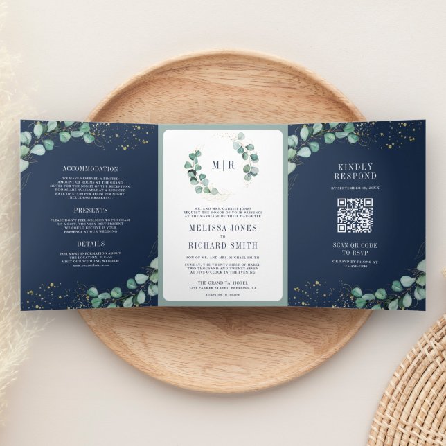Greenery Gold Eucalyptus Navy Blue QR Code Wedding Dreifach Gefaltete Einladung (Von Creator hochgeladen)