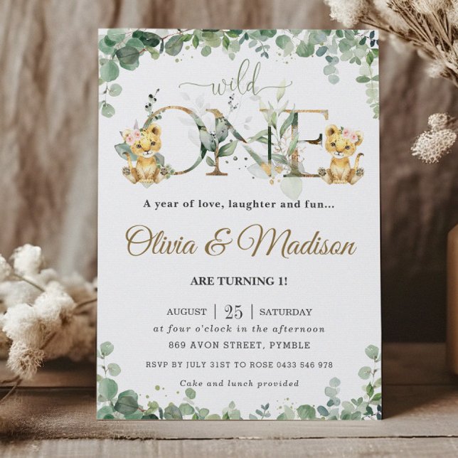 Greenery Niedlich Lion Cubs Twins Girls 1. Geburts Einladung (Von Creator hochgeladen)
