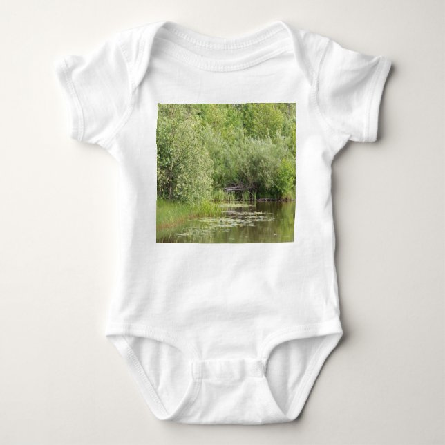 Greenhill Pond Baby Strampler (Vorderseite)