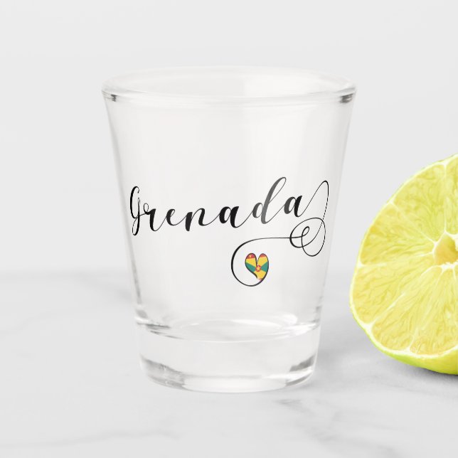 Grenada-Flaggen-Herz, grenadisch Schnapsglas (Vorderseite)